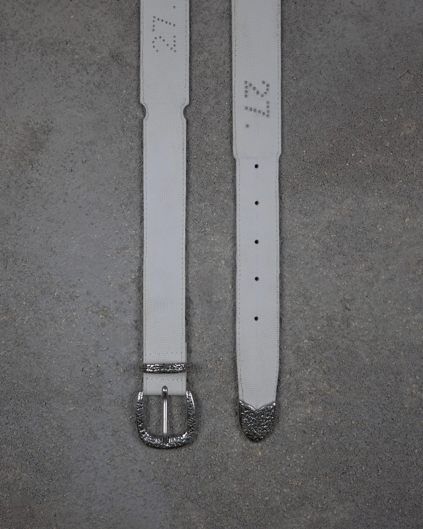 WHITE LEATHER BELT