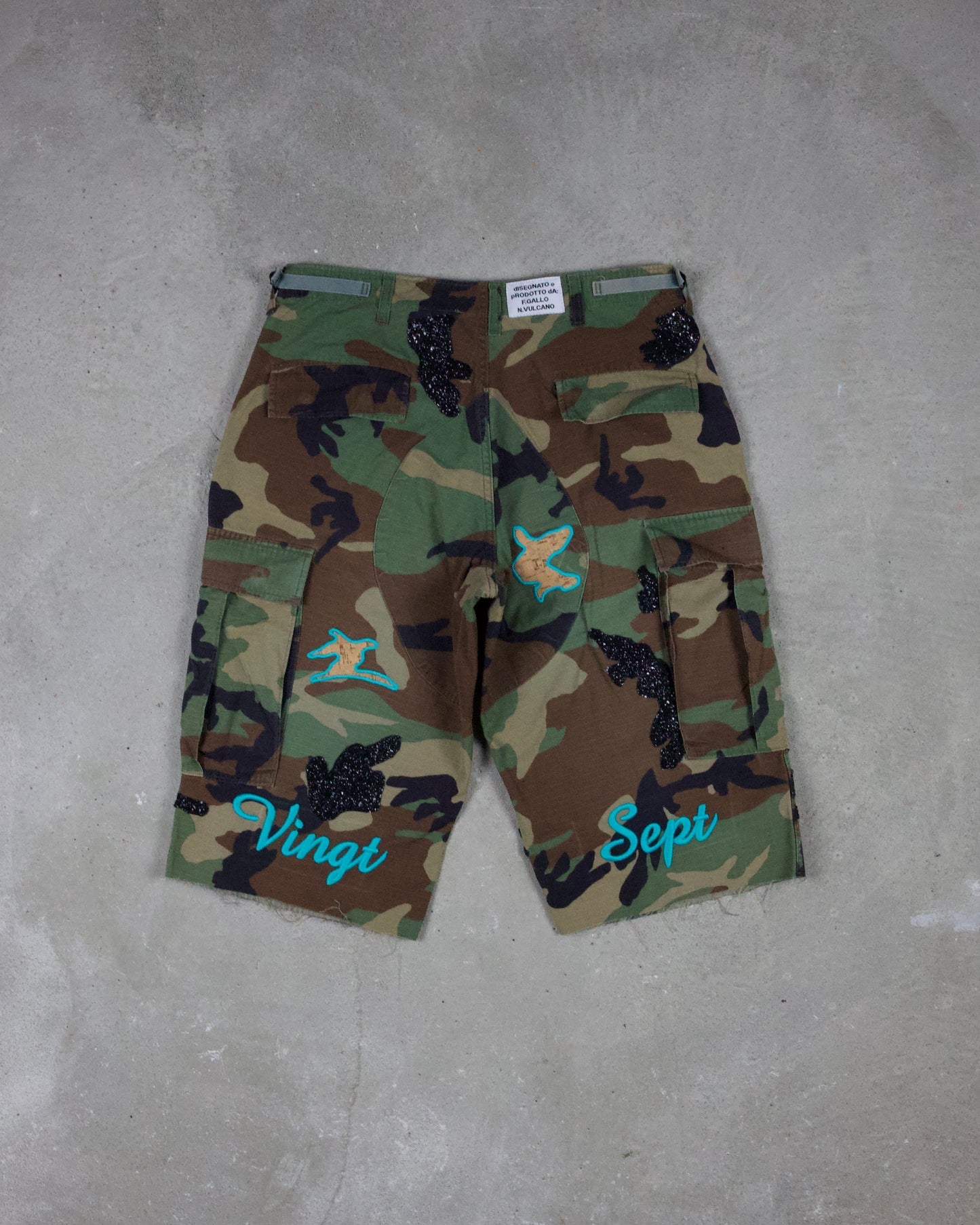 CAMO SHORT