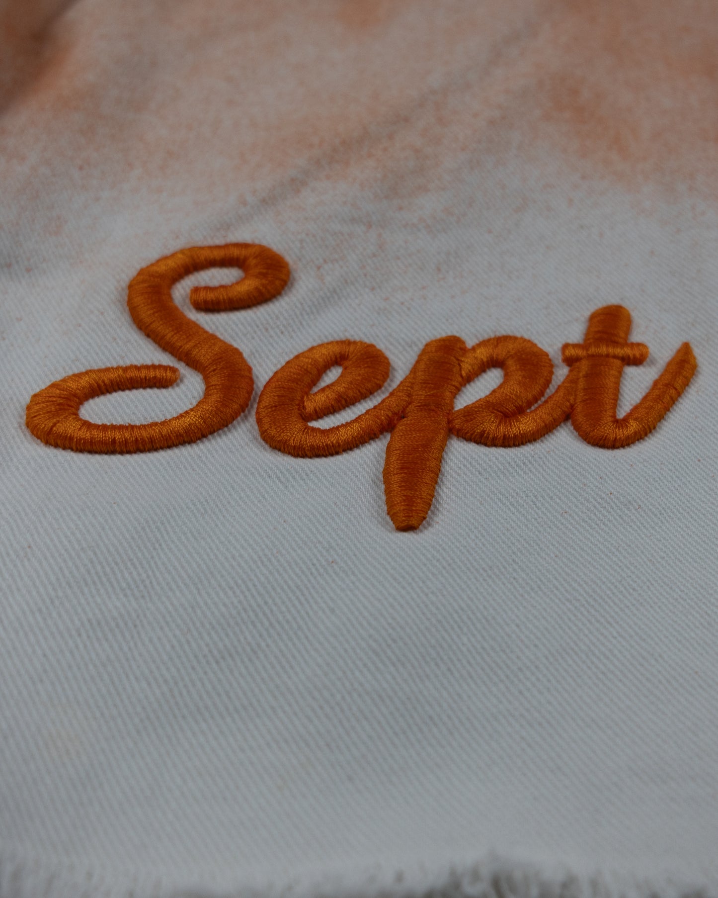 SHORT ORANGE VS